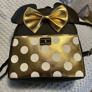 Cute like new Minnie Mouse backpack bag.